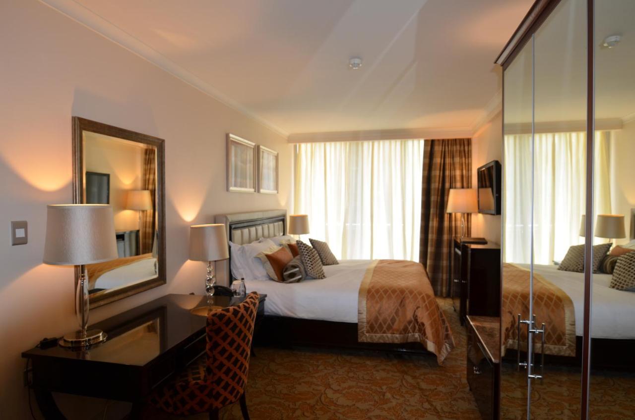 Taj Luxury Suite Cape Town Bagian luar foto